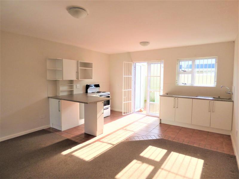 1 Bedroom Property for Sale in Observatory Western Cape